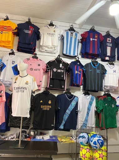 One Miami Sports Soccer tiendas de futbol miami 