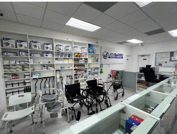 latin barrio pharmacy & discount, farmacia latina de Miami